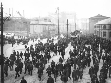 Shipyard workers going home from Queens Island, Belfast 1911